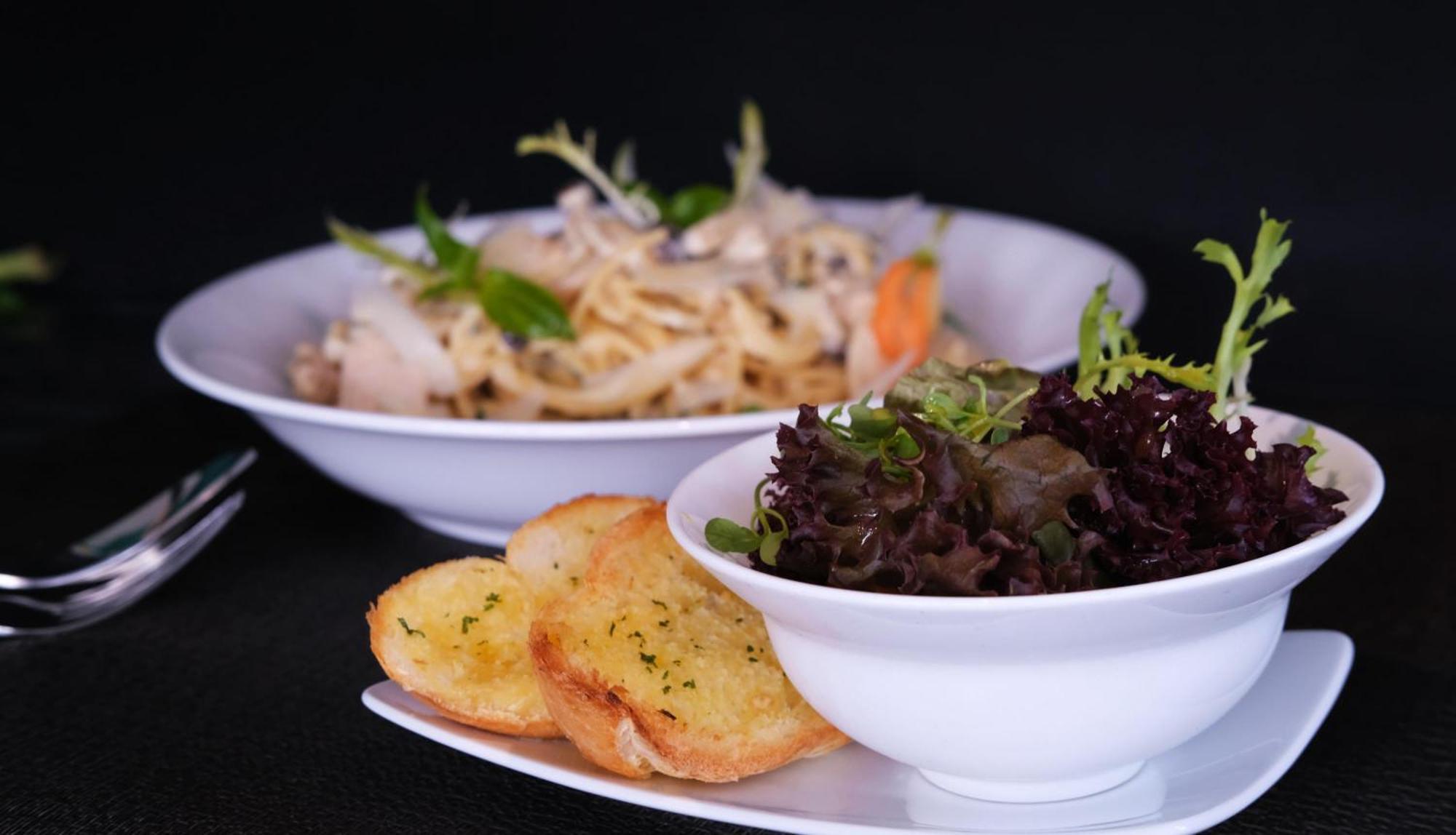 The Bloom Classic - Hotel And Bistro Hanoi Kültér fotó