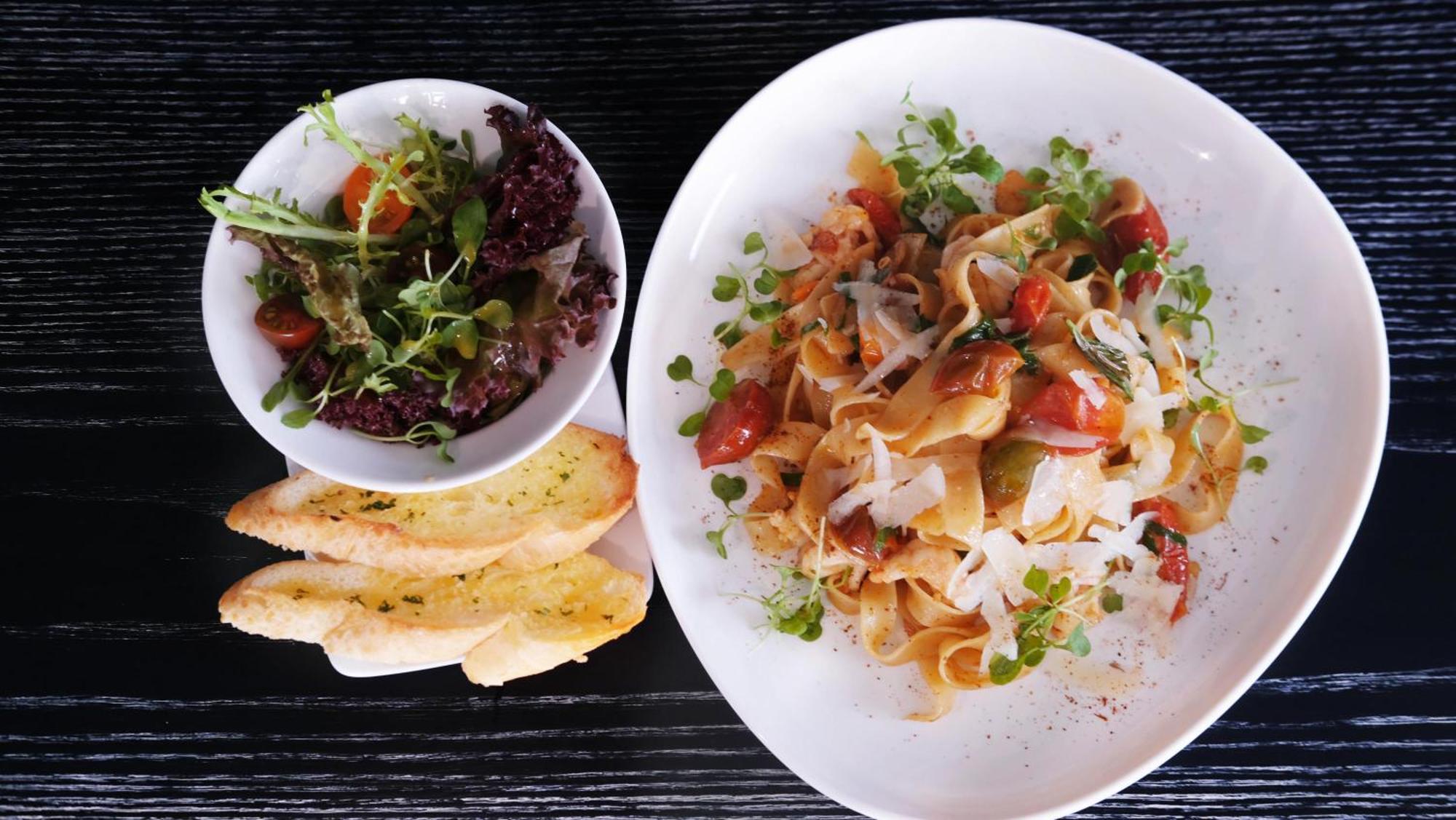 The Bloom Classic - Hotel And Bistro Hanoi Kültér fotó
